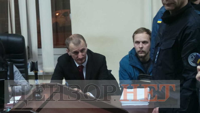 Адвокаты обвиняемого по делу об убийстве Шеремета Антоненко не успели прибыть на рассмотрение продления ареста, заседание перенесли на завтра 01