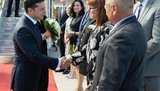 Зеленский прибыл в Канаду, где должен встретиться с Фриланд, Трюдо и Волкером. ФОТОрепортаж