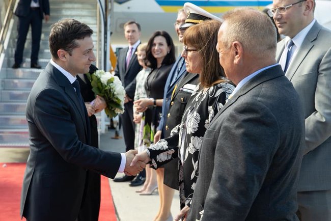 President Zelenskyi arrives in Canada 01