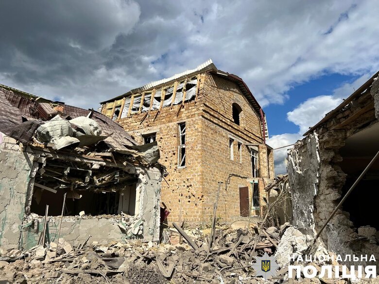 У Станіслав FPV-дрон пошкодив приватний будинок.