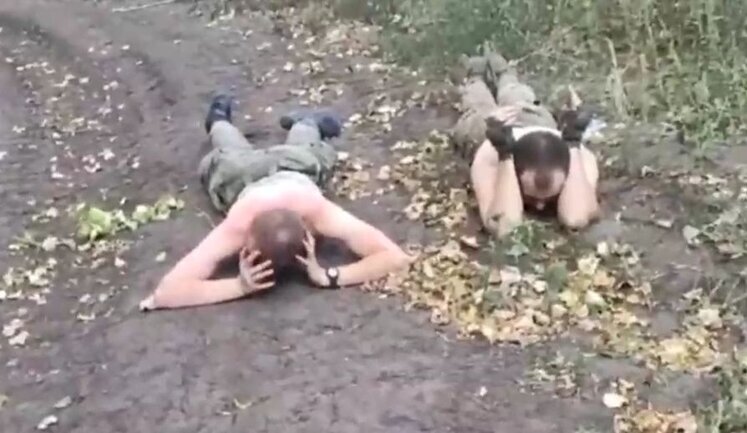Шестерых оккупантов взяли в плен украинские воины на Курщине. ВИДЕО