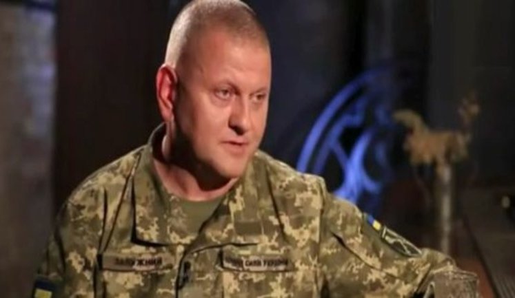 Главком ВСУ: "Путин - х#йло!" - это правдивая кричалка". ВИДЕО