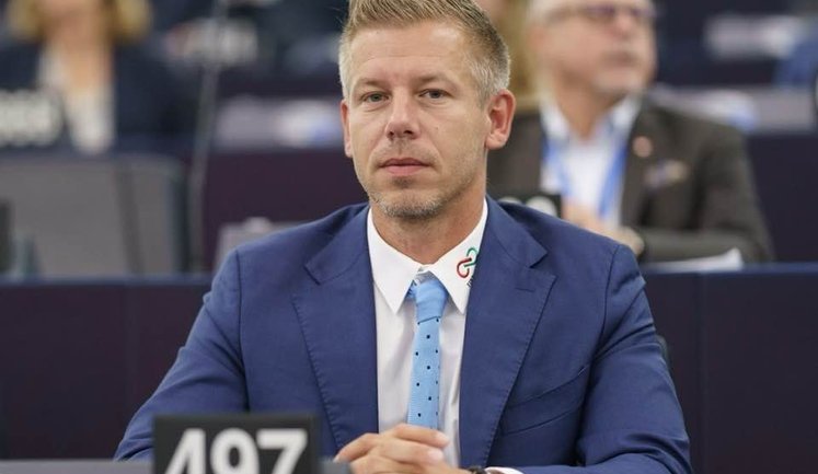 Лідер угорської опозиційної партії "Тиса" Мадяр відкинув причетність України до кібератаки