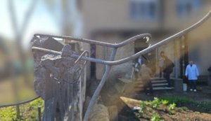 Russians struck hospital in Kherson: four staff members injured. PHOTOS