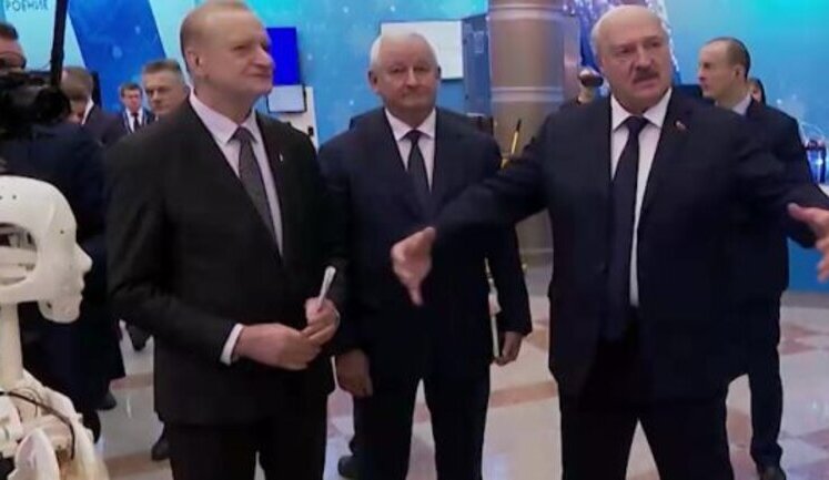 "Я стоял у истоков создания искусственного интеллекта", - Лукашенко. ВИДЕО