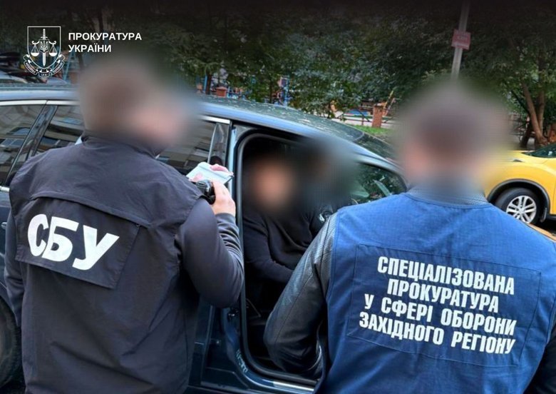 Подполковника юстиции Минобороны уличили в коррупции