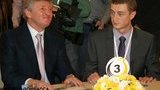 Ахметов в часах за четверть миллиона долларов подвел итоги борьбы с туберкулезом. ФОТОрепортаж