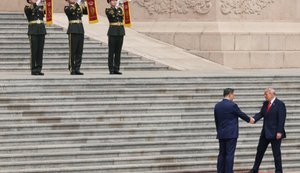 Трамп провел переговоры с Си Цзиньпином: что известно?