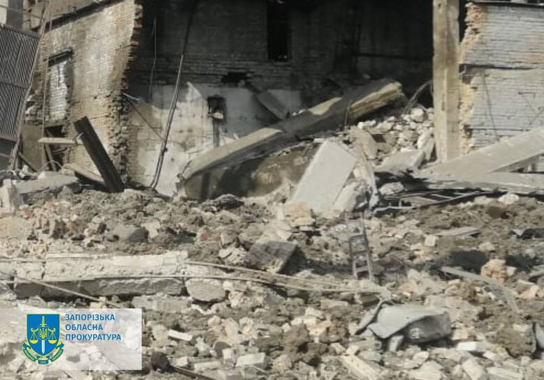 Consequences of enemy air bomb attacks on Orikhiv and Huliaipole 04