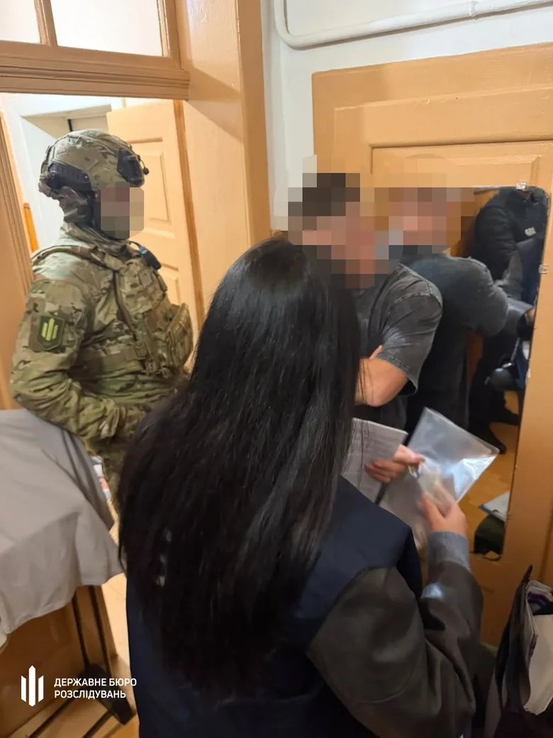 Officials from the Territorial Coordination Centre in Bukovina have been detained on suspicion of torture