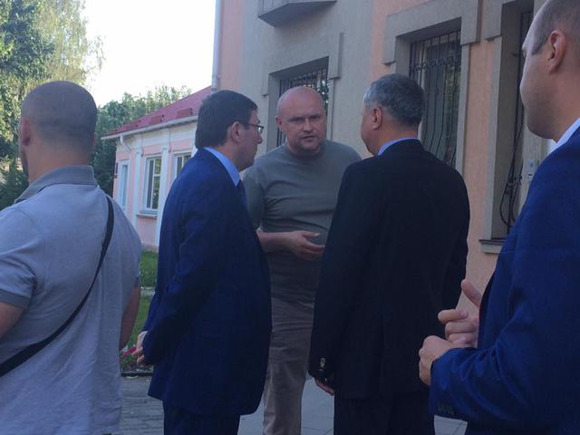 луценко грицак