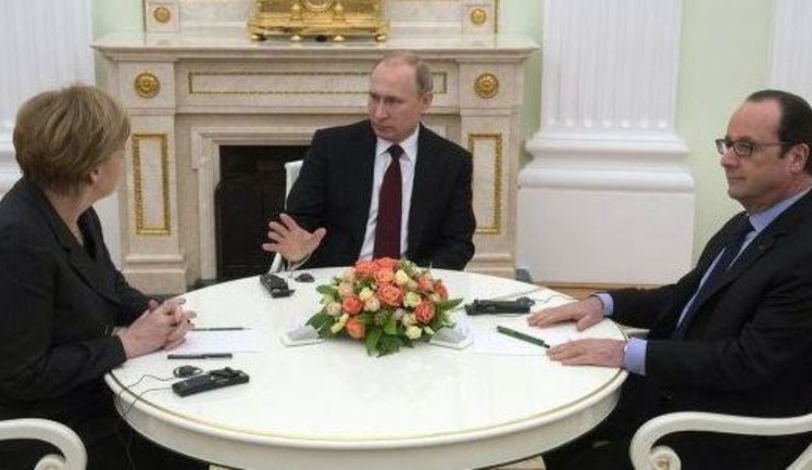 Многочасовые переговоры между Меркель, Олландом и Путиным завершены. Итоги подведут 8 февраля в "нормандском формате"
