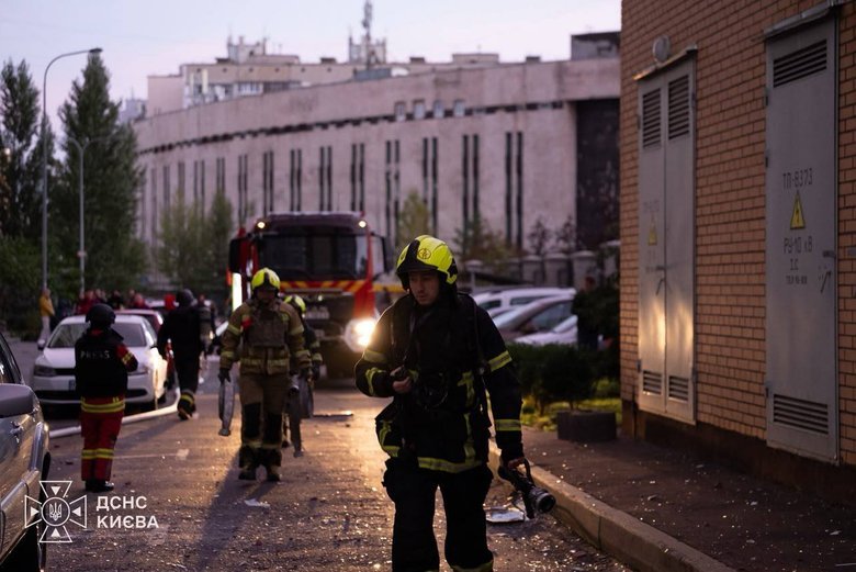 Удар по будинку в Києві 2 жовтня: загинула людина