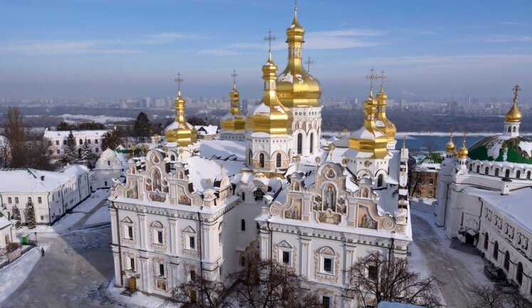 Тисячоліття Лаври Україна зустріне гідно, - Зеленський