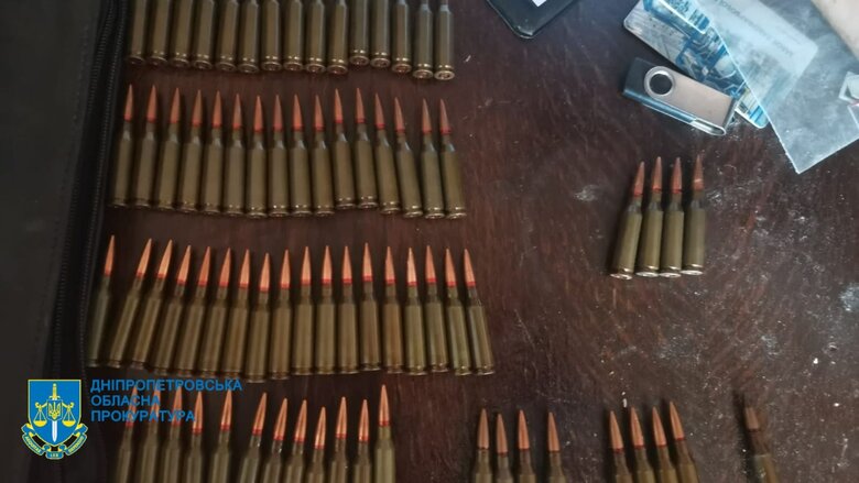 Видавав себе за військового та шпигував за ЗСУ: СБУ затримала російського агента в Дніпрі 05 Видавав себе за військового та шпигував за ЗСУ: СБУ затримала російського агента в Дніпрі 05