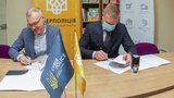 Yakaboo та кіберполіція об’єдналися для боротьби з книжковим піратством в Україні. ФОТОрепортаж