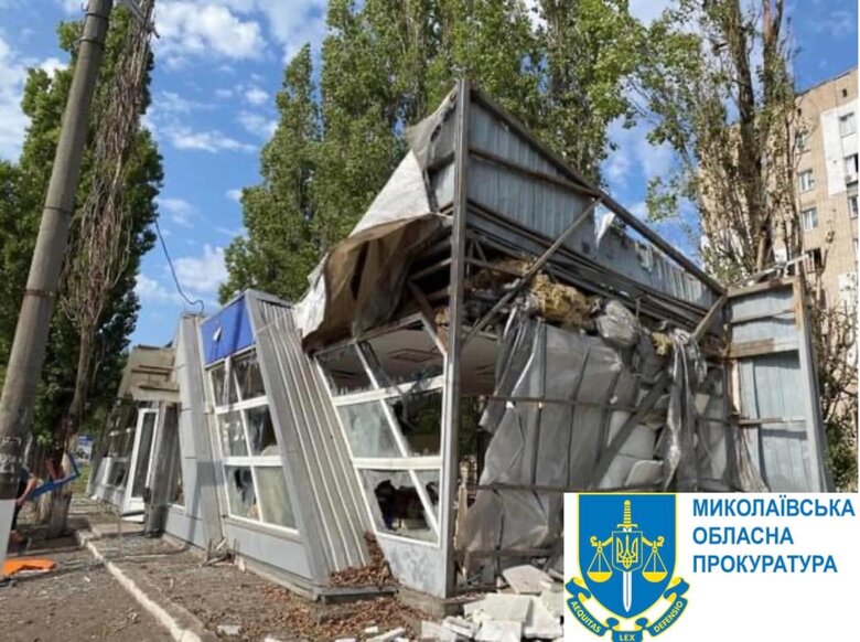 Последствия обстрела Николаева российскими оккупантами: Повреждено учебное заведение и гостиница 04