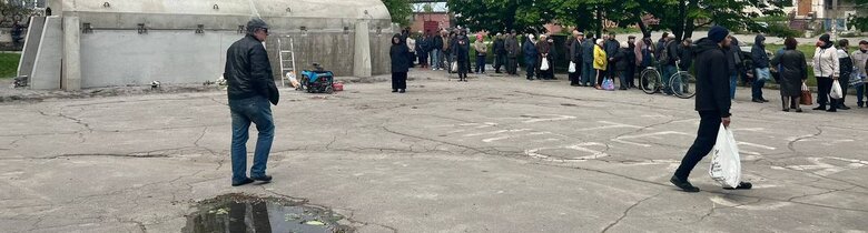 У Херсоні встановили найбільше бетонне укриття в місті 02
