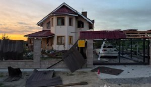 Наслідки комбінованого удару РФ по Київщині: двоє людей загинуло, п’ятеро постраждали. ФОТОрепортаж