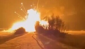Moment of destruction of Pantsir-S1 air defence system, designed for Russian air defence, costing 1 billion hryvnias. VIDEO