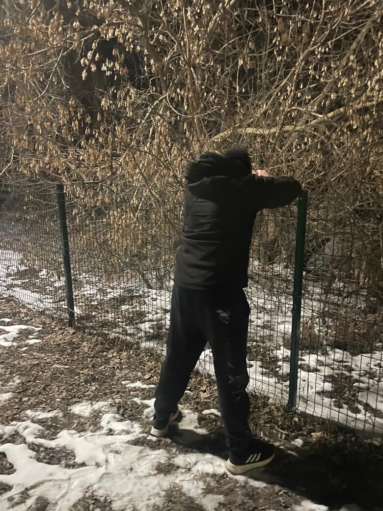 На Буковині затримали групу ухилянтів на кордоні з Румунією