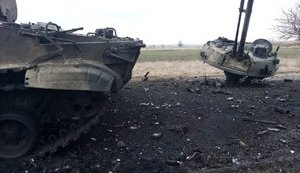 Воїни 128-ї бригади знищили російський БМП-3 та захопили у полон російського десантника. ФОТОрепортаж