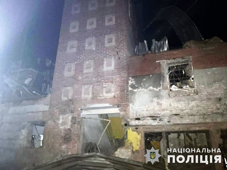 Последствия вражеских обстрелов Донетчины 03 Последствия вражеских обстрелов Донетчины 03