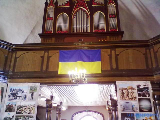 Фотовыставка из Украины Война продолжается открылась в Эстонии 03