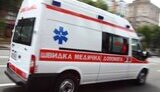 На Херсонщині окупанти скинули вибухівку на "швидку"