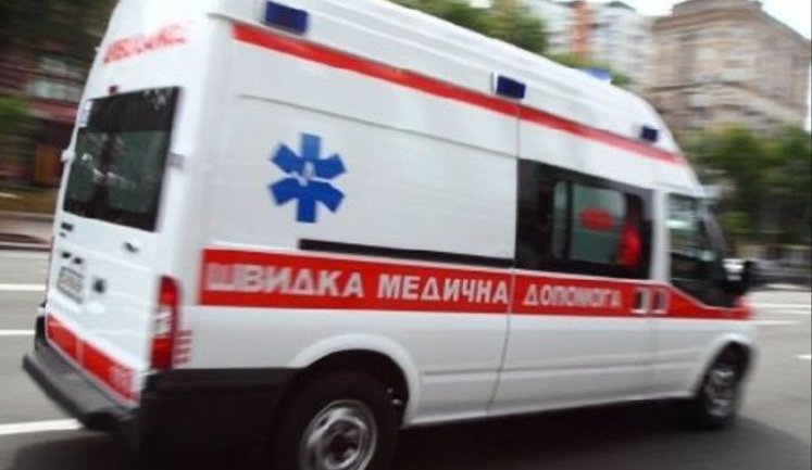 Россияне обстреляли Корабельный район Херсона: ранен гражданский