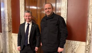 Умєров прибув до Швеції