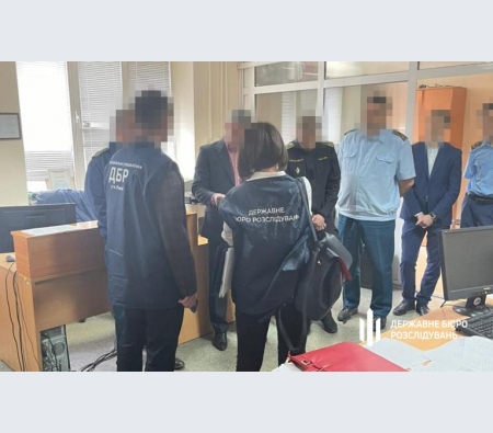 ГБР разоблачило масштабную схему с многомиллионным занижением таможенной стоимости автомобилей из Грузии 01