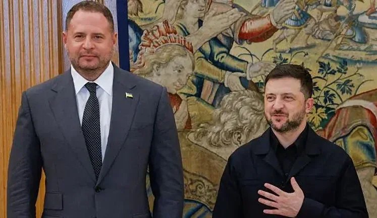 Revolt of masses: whether Zelenskyy will dismiss Yermak before his birthday