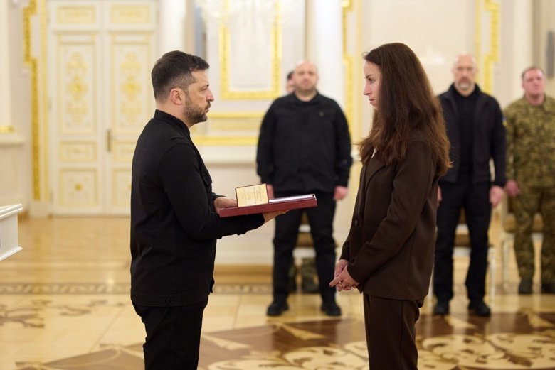 Вручення нагород Героям та їх рідним