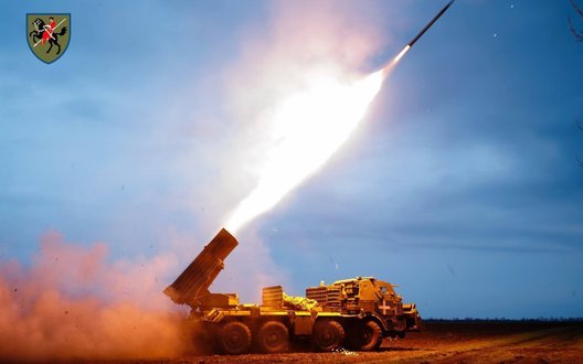 На фронті за добу відбулося 132 боєзіткнення: ворог застосував майже 6 тис. дронів-камікадзе, - Генштаб