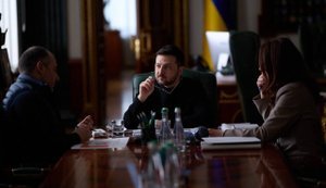 Зеленський провів нараду щодо надзвичайної ситуації в енергетиці: Визначено наступні пріоритетні кроки. ФОТО