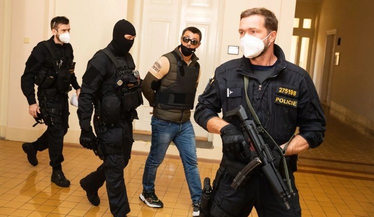 Пражский суд принял решение о возможности выдачи Украине боевика Франчетти, - посол Перебийнис