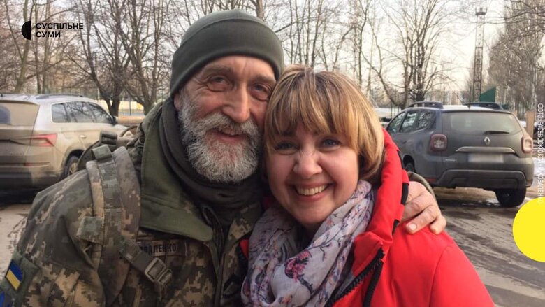Прощатися з воїном прийшов весь Глухів. Пам’яті загиблого під Лиманом героя, кандидата історичних наук Юрія Коваленка 03