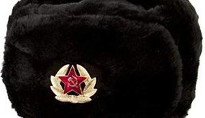 Група євродепутатів закликала Amazon прибрати з продажу речі з символікою СРСР