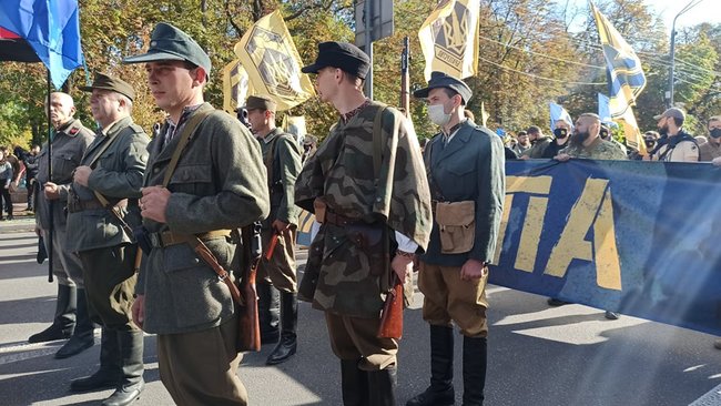 У Києві відбувається Марш УПА: учасники збираються оголосити вимоги Зеленському 08 У Києві відбувається Марш УПА: учасники збираються оголосити вимоги Зеленському 08