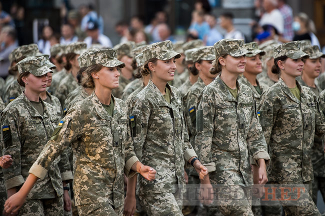 Репетиция военного парада 20 августа 22