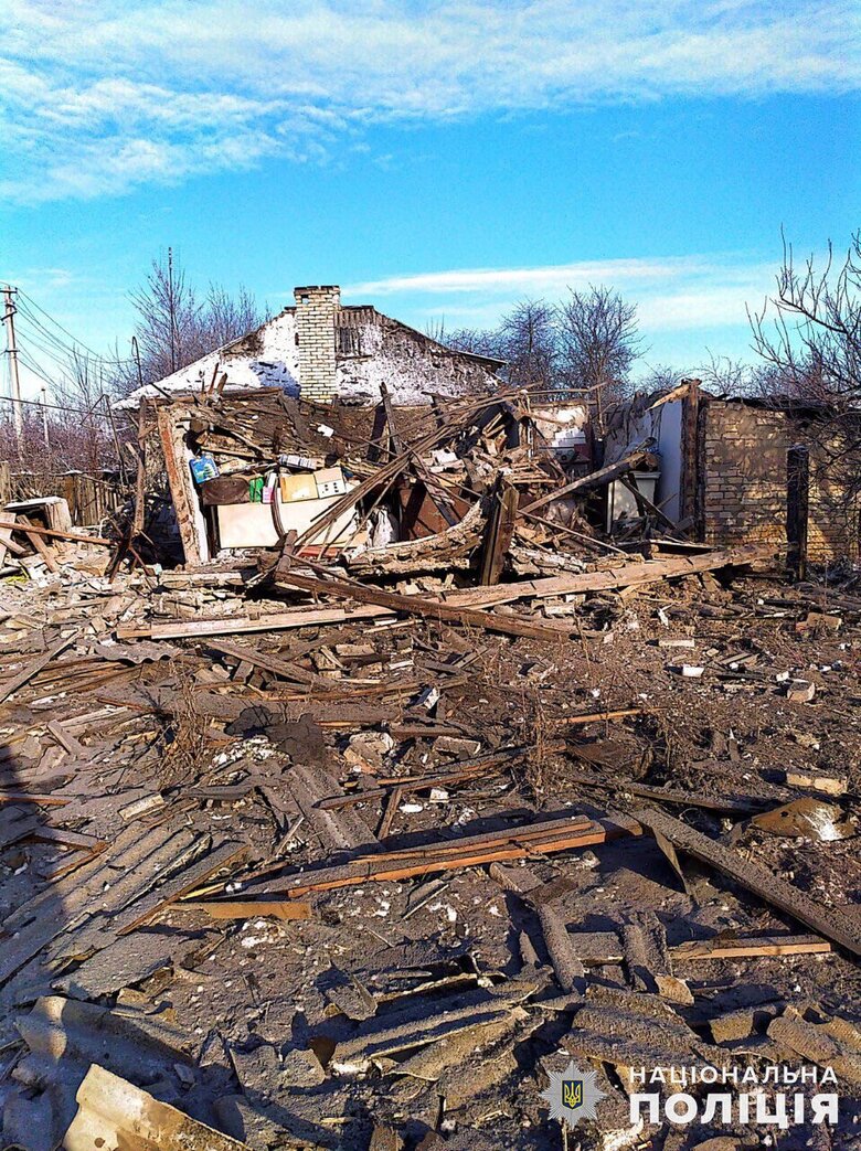 Минулої доби окупанти завдали ударів по 9 населених пунктах Донеччини, 2 людини загинули 07