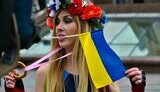 &amp;quot;Коровы на льду или Ледовое позорище&amp;quot;: полуголые девушки Femen спародировали выступление Украины на Олимпиаде. ФОТОрепортаж.