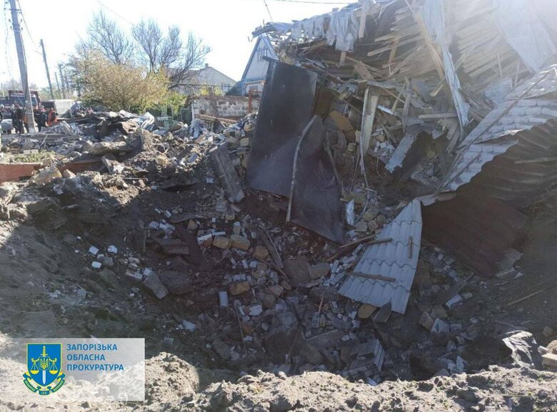 Наслідки ворожих ракетних ударів по Запоріжжю 04