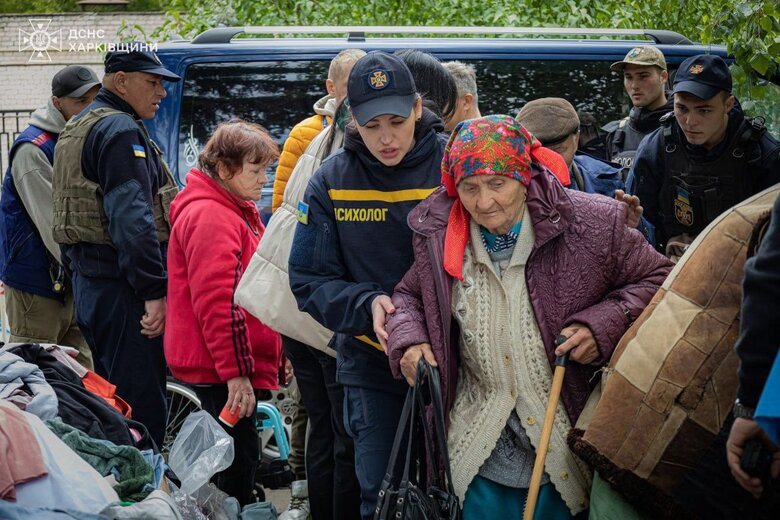 З прикордоння Харківщини евакуювали вже 8,8 тис. людей, - ДСНС