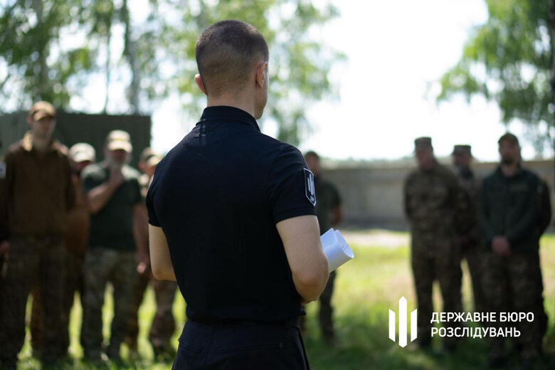 Чотирьом військовим повідомили про підозру за відмову виконати бойовий наказ