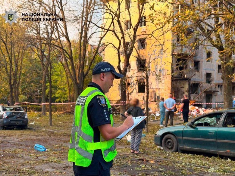 Киев после обстрела