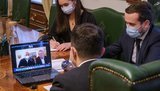 Зеленський і ОП використовують офіційні наради для агітації за Вірастюка, - "ОПОРА"