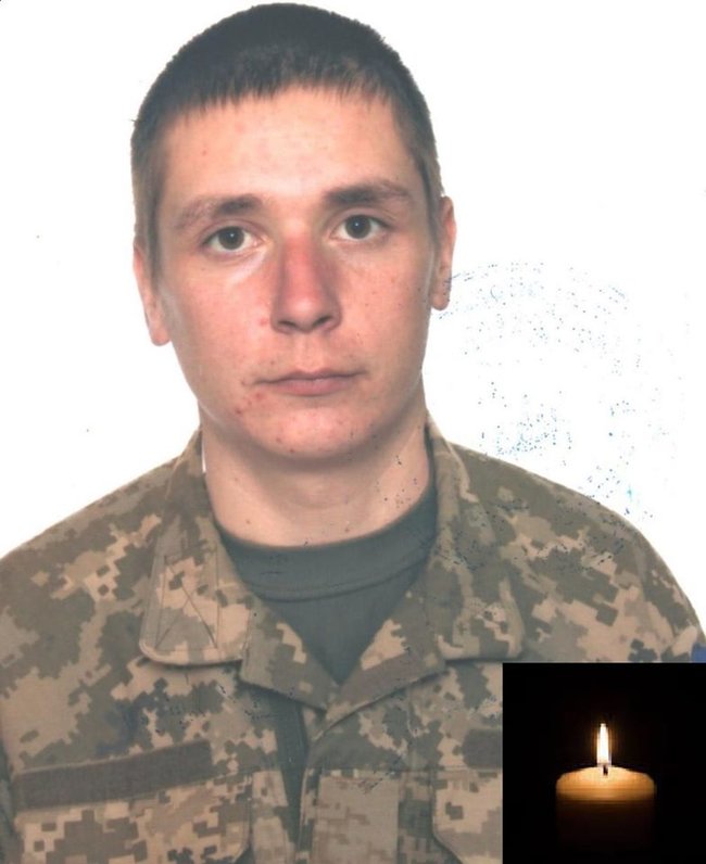 Від необережного поводження зі зброєю в зоні ООС загинув воїн 56-ї ОМП Віталій Караван 01