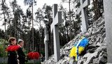 Трагедія комуністичного терору має стати запобіжником від спроб реанімувати "русский мир" в Україні, - Порошенко
